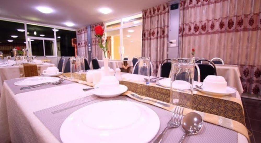 Royal Naung Yoe Hotel Мандалей Екстериор снимка